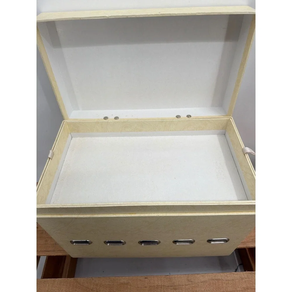 Vintage Style Cream Damask Ribbon‎ Organizer Box 5 Grommet Dispenser & 11 Rolls